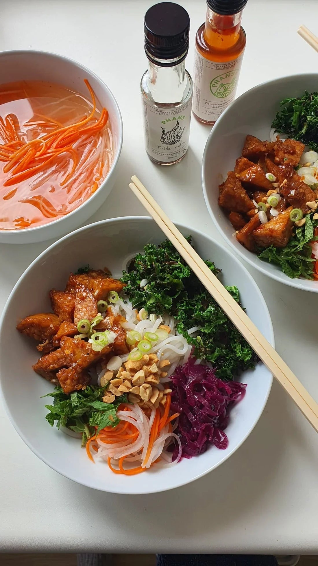 Geglazuurde Tempeh Recept: Met Citroengras & Ananas | Phans