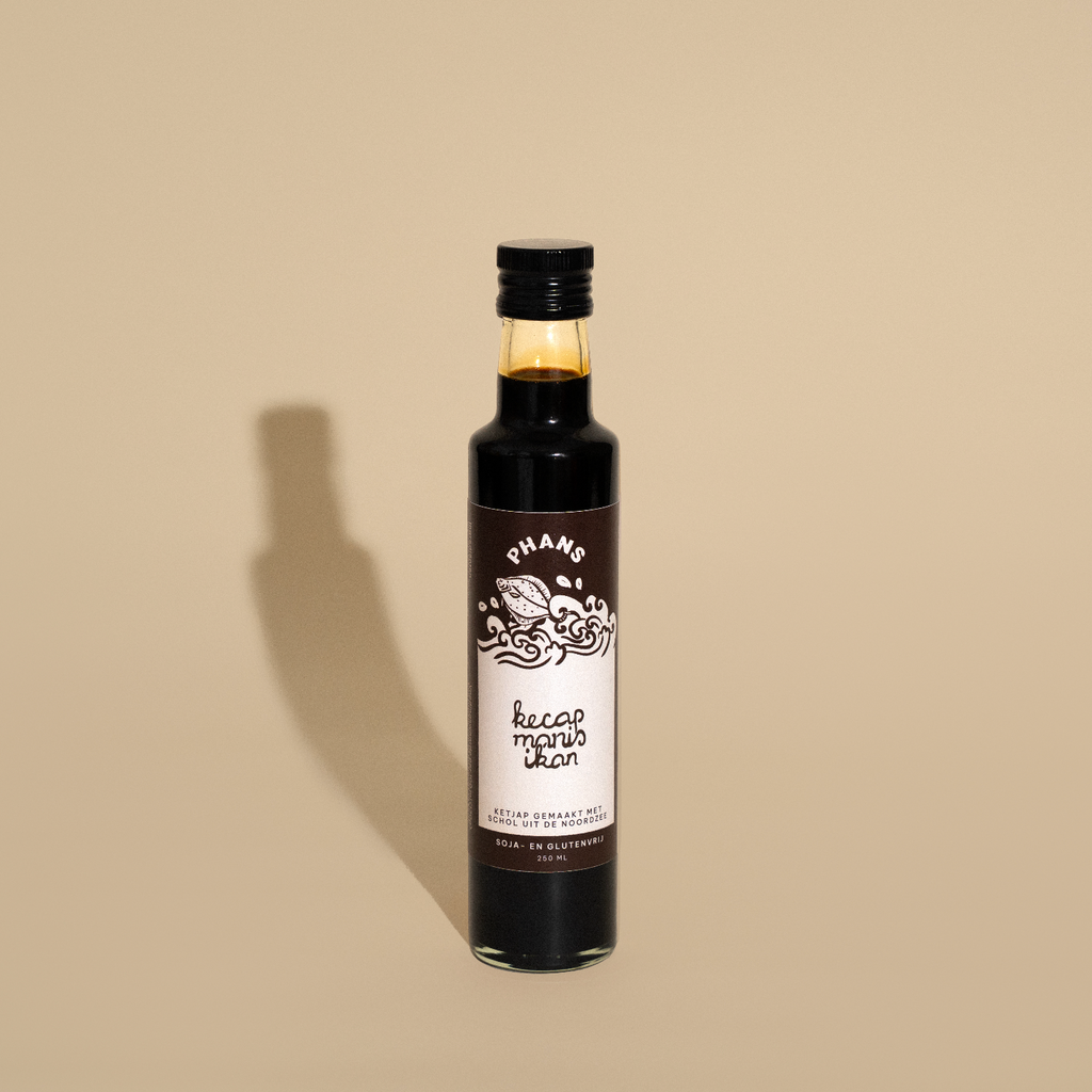 Ketjap Ikan Manis: Zoete Ketjap op Basis van Vis | Phans